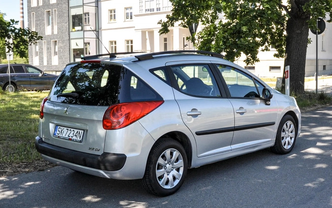 Peugeot 207 cena 11900 przebieg: 164000, rok produkcji 2008 z Białogard małe 46